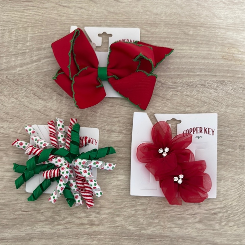 Copper Key Festive Red and Green Hair Bow Set